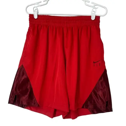 Nike  DRI-FIT ISOFLY WOMENS SIZE M BASKETBALL SHORTS RED DH7363-658 SPORTY