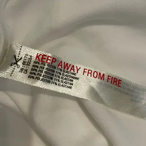 Free People NWOT  Movement Walk It Talk It White Ruched Crop Tank size Small