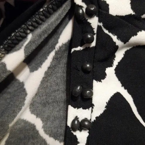 Rafaella Black and Off White Blouse Size Extra Large