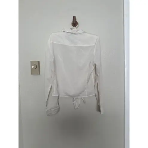 Ali & Kris Vintage 90’s L White Button Down Satin Effect Tie Front Long Sleeve Shirt