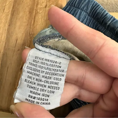 Johnny Was Wide Leg Denim Blue Paradiso Pull On Pants Embroidered Size Small