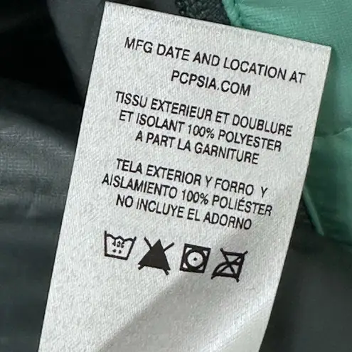 Patagonia  Women's Nano Puff Jacket Full Zip Black Puffer‎ Size XS STY84217