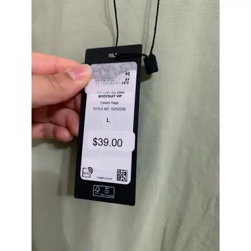 VERO MODA Broderie Frill shoulder bodysuit green size Large NEW