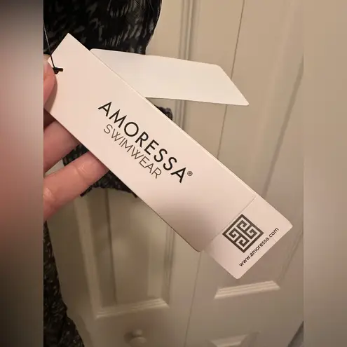 Amoressa Swimwear Cold Shoulder Cover Up – NWT Retail $132 Gold Size M