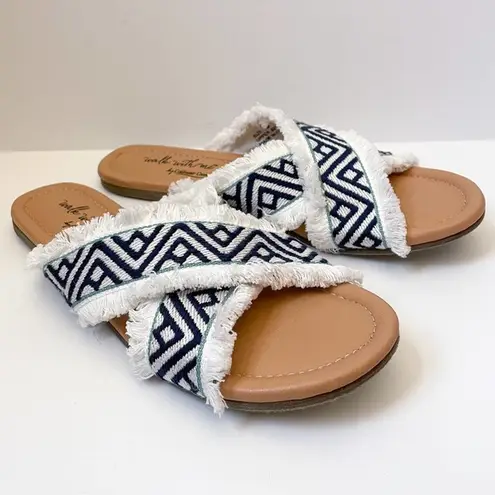 Coldwater Creek Walk With Me by Geometric Fringe Slide Sandals 9M