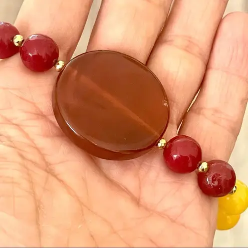 Barse yellow Jade and agate stretch bracelet