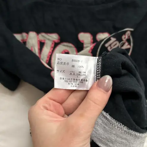 Japanese brand pop punk Black and pink graphic baby tee