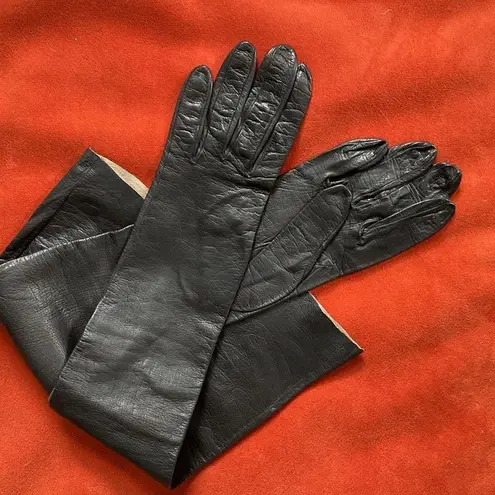 Vintage leather opera gloves. 18”