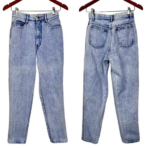 Bill Blass Vintage 90s Petite Acid Wash Mom Jeans Size 6