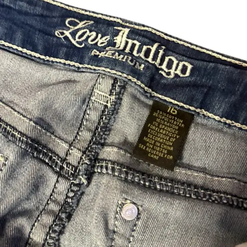 Love Indigo Medium Wash Mid Rise Bootcut Jeans w/ Rhinestone Stud Pockets SZ 16