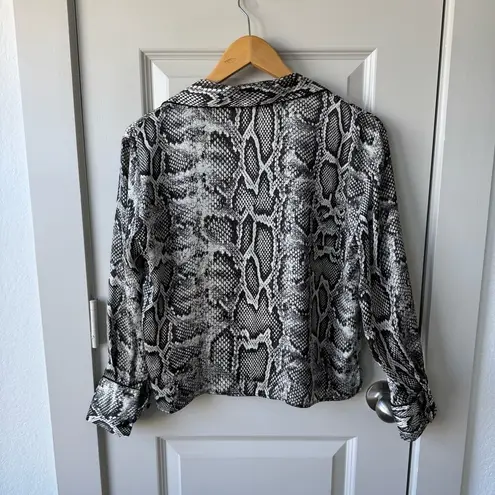 ZARA  Women’s Snake Skin Button Down Satin Long Sleeve Blouse Size X Small