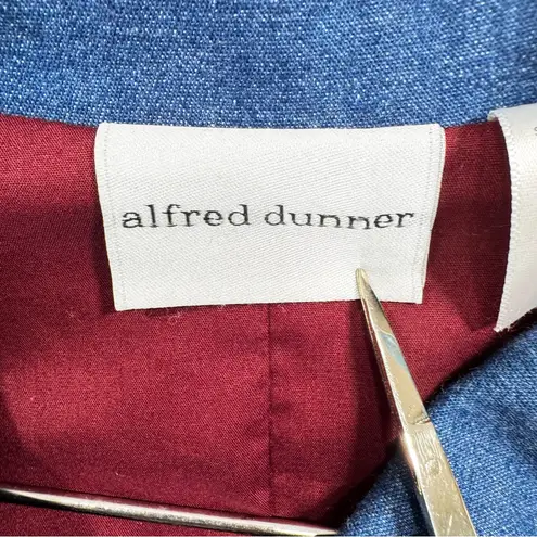 Vintage 90s Y2K Alfred Dunner Beaded Floral Embroidered Denim Chambray Jacket Blue Size undefined