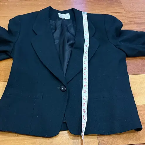 Pendleton  Women's Vintage Black Wool Single Button Blazer Size 10
