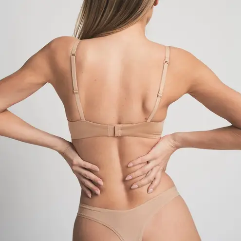 SKIMS Wireless Super Push up Bra Clay Size 30D