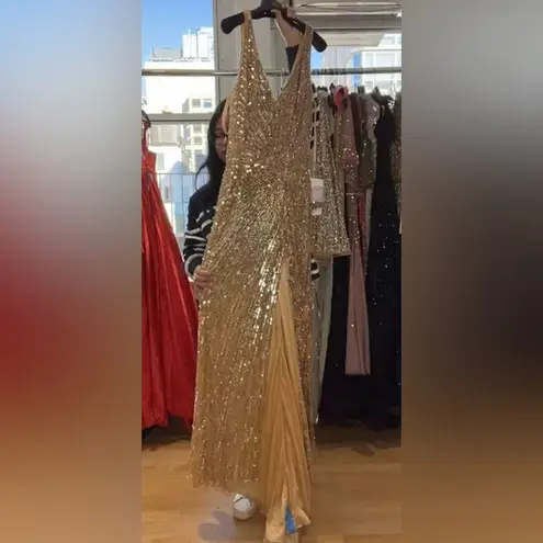 Mac Duggal 5473 Beaded Floral Sleeveless Gown Size 6 New with Tag MSRP $598