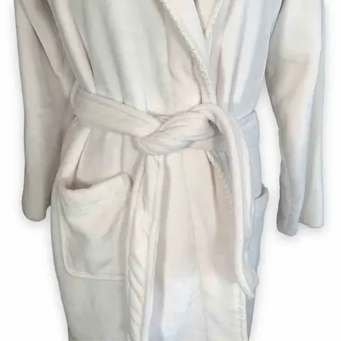 Pottery Barn  Robe White Ultra Plush Spa Style Terrycloth Embroidered Detail