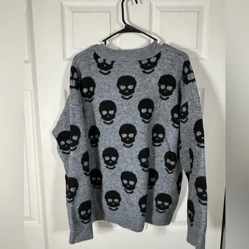 Bobeau Gray Skull Pattern Crewneck Sweater