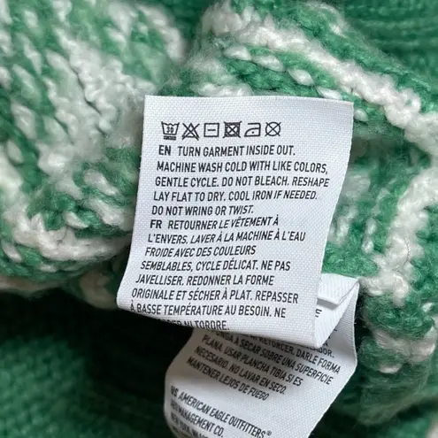 American Eagle   Green Fair Isle Snowdrift Sweater - Medium