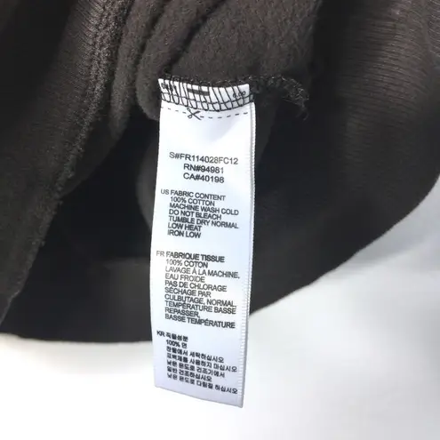 Truly Madly Deeply Heart Breaker Graphic Tee Size Medium