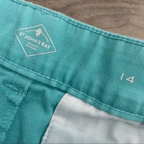 st. john's bay St. John’s Bay Aqua blue crop pants size 14