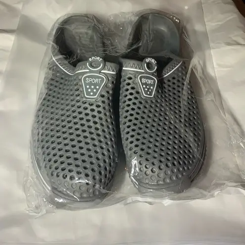 Sport Gray and White Mesh Mule Size 9