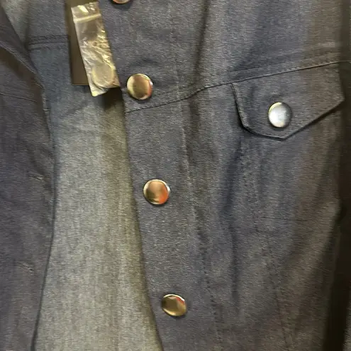 Women’s dark denim cropped‎ button front jacket NWT by Michel. Studio Blue Size 24