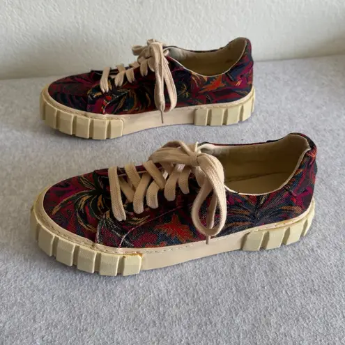 Farm Rio Sunset Forrest Platform Sneaker Size 7