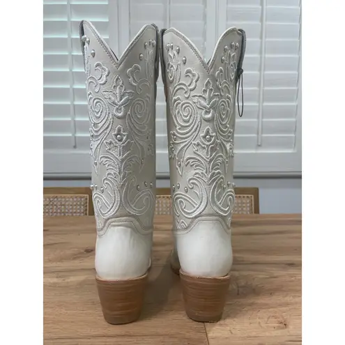 Shyanne Womens Denisse Western Boots White Embroidery Pearls Sz 10 NWOB Snip Toe