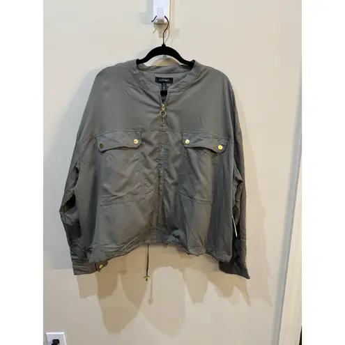 Ellen Tracy  Women's Bomber Jacket Drawstring Size XL Utility Camp‎ Lightweight