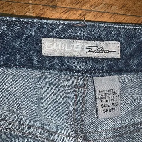 Chico's Chico’s medium wash 2.5/14 short straight leg normcore jeans