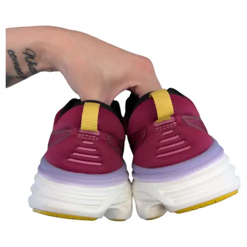 Hoka ONE ONE Bondi 8 Cherries Jubilee Pink Yarrow CJPY Womens Sneaker 9B