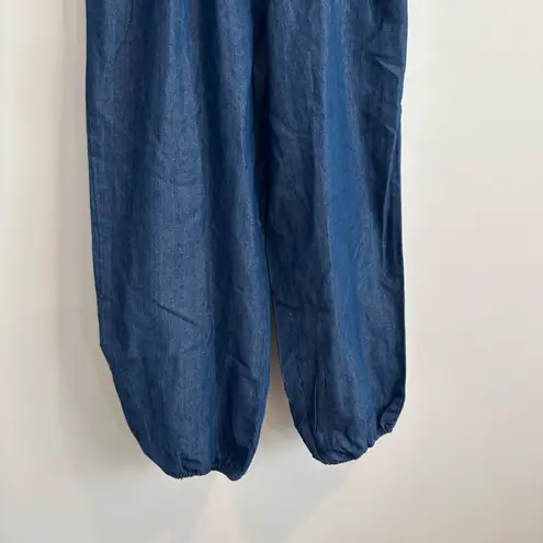 Love by Chesley Blue Chambray Denim Jumpsuit Women's Medium Elastic Ankle Pleats