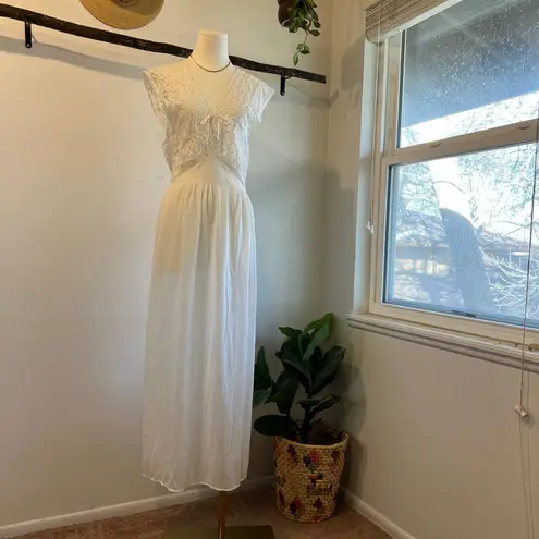 Vintage 1970s White Semi Sheer Satin Lace Top Maxi Slip Dress Size Medium