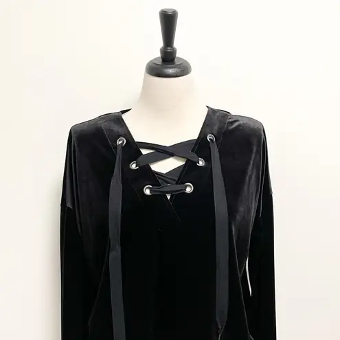Bobeau Black Velvet Corset Tie V Neck 3/4 Sleeve Top NWT Large Stretch