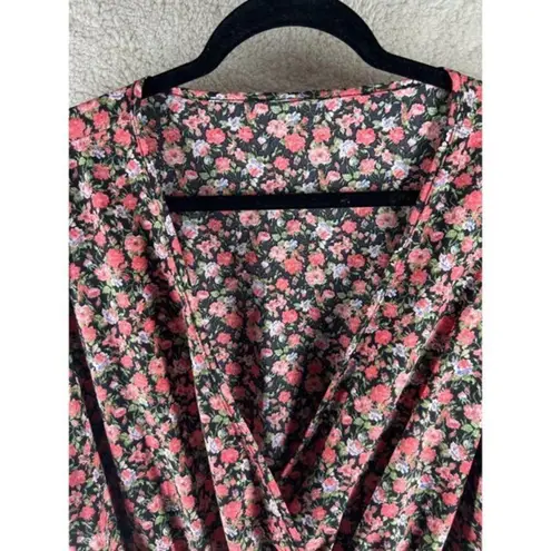 Womens Tops Size L Floral V