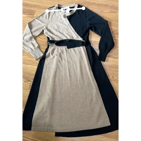 Akris Punto Colorblock Virgin Wool Wrap Midi Dress Beige Black Size 14