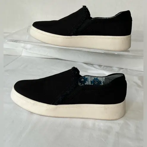 Zodiac  Jasmin Black Canvas Slip-on Sneaker w/ Fringe Accent Women’s size 9