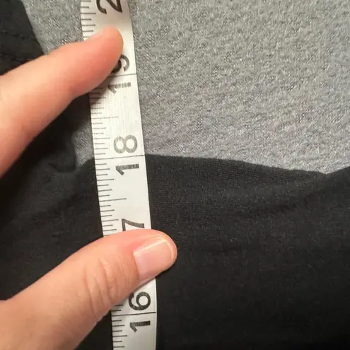 Merrell T-shirt Womens Lrg Hike On Black Short Sleeve V Neck Outdoors Athleisure