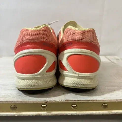 Ecco Bion Fjuel Racer Trainers EUR 39 US Womens Sizes 8-8.5 Coral Pink Sneakers