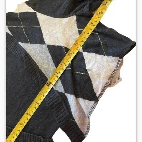 Urban Renewal Remade Super Crop Argyle Sweater Size Medium/Large