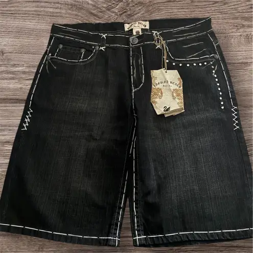 Laguna Beach Jean Co. Embroidered Blue Denim Jeans Size 24