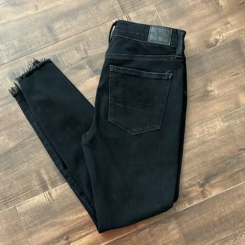 American Eagle AEO  The Dream Jean Hi Rise Ripped Jeggings Black Size 4 SHORT