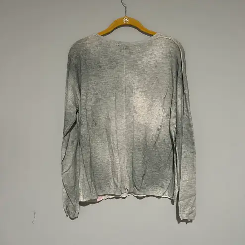 Label + Thread Stormy Palms gray Vneck pullover Sweater