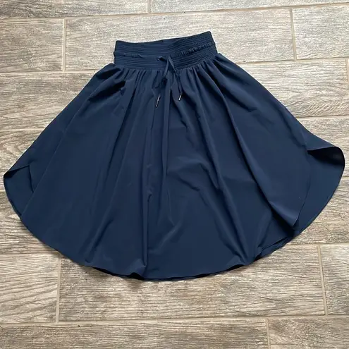 Lululemon  everyday skirt size 2 Navy Drawstring athleisure Lightweight Flowy