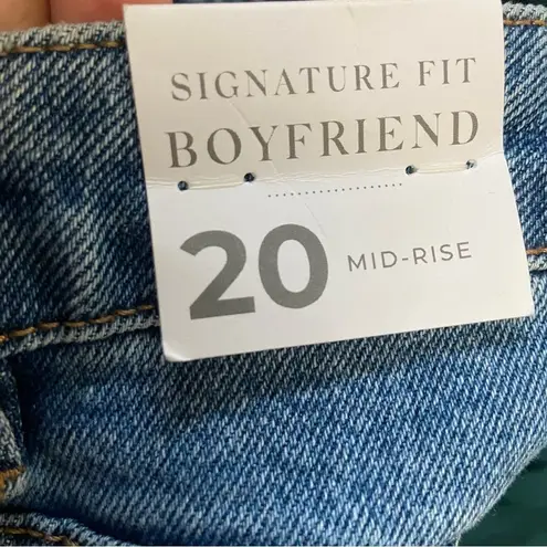 Lane Bryant  Boyfriend Midrise Size 20 jeans NWT Flex Magic Waistband