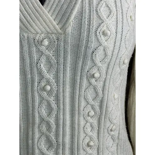 sweater cabled V neck cream baubles Size XL