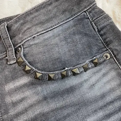 American Eagle  High Rise Festival Shorts Studded Washed Black Grey Cut Off 6‎