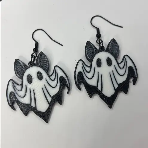 Bat Ghost Halloween Earrings 👻🦇✨ Black