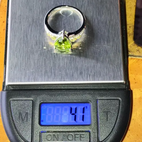 Natural Peridot Sterling Silver Ring Size 8