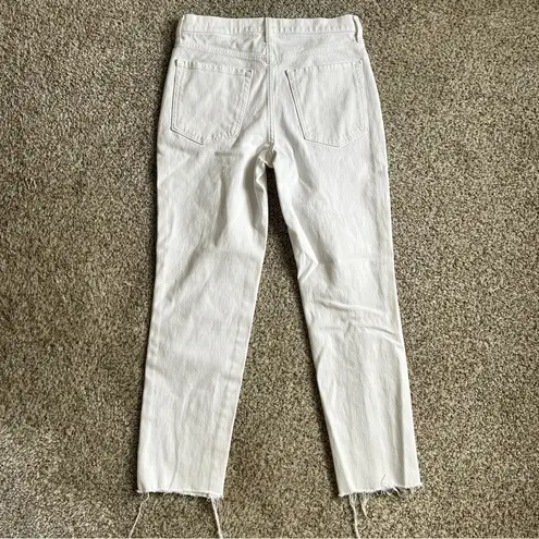 Banana Republic  White High Rise Slim Distressed Denim Size 29 Spring Easter